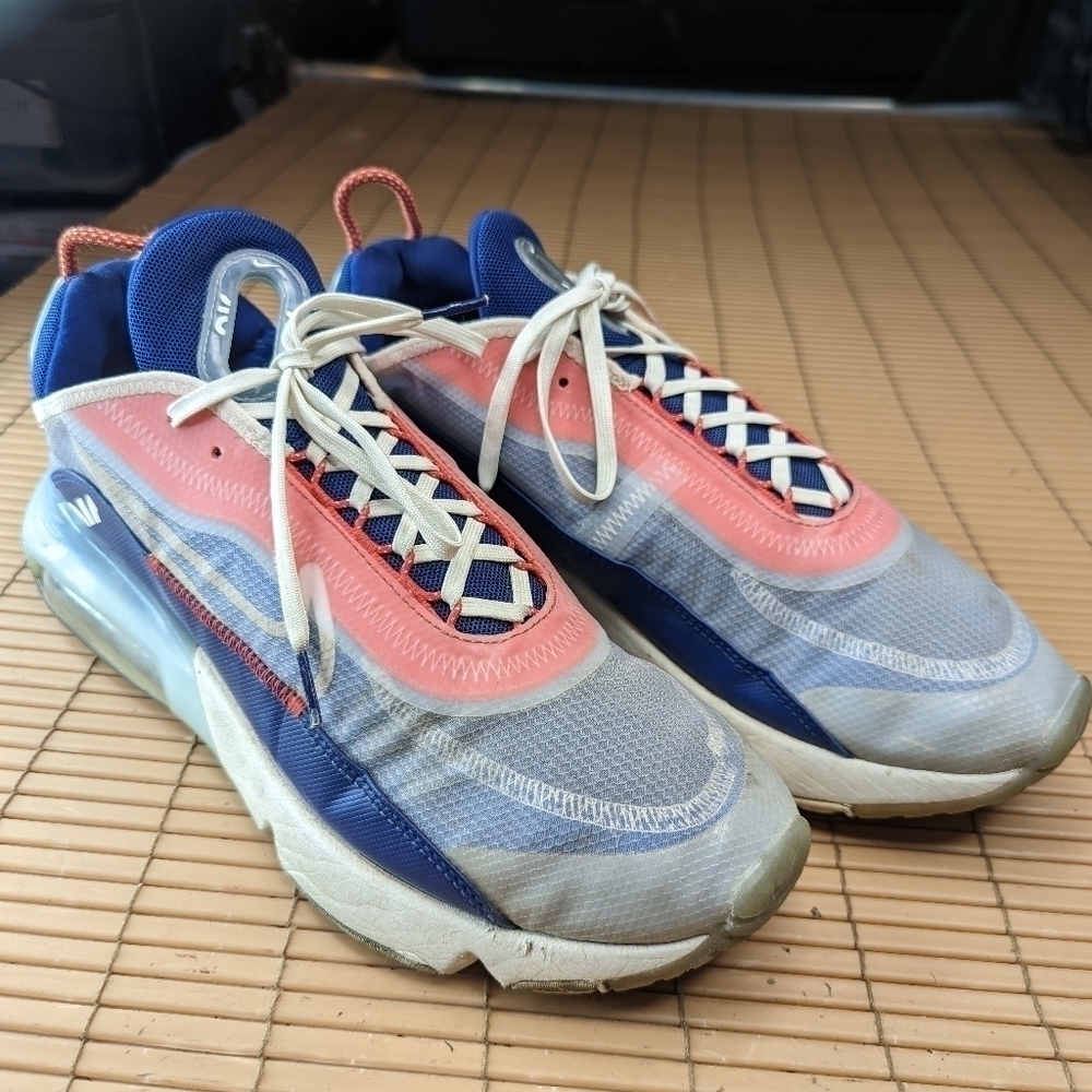 Nike Mens Air Max 2090 CT1091-101 Blue Running Shoes Sneakers Size 12